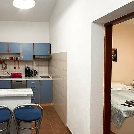 Apartamento 1 Bedroom Amazing In *